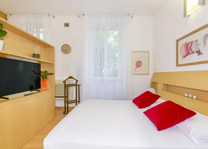 Apartamento Via Porcari Roma